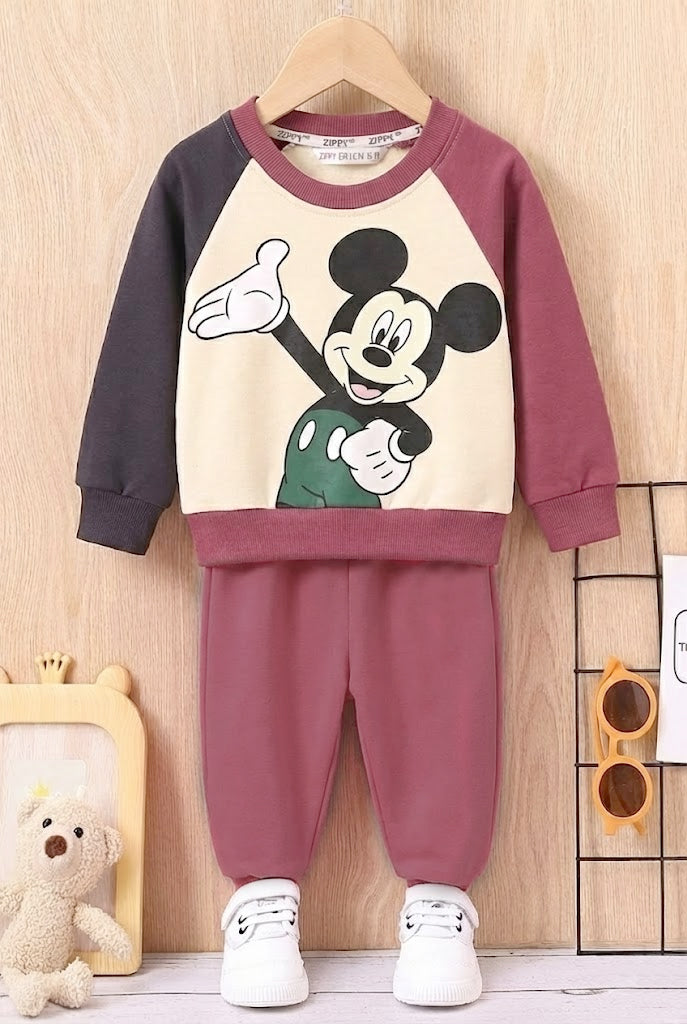 Enssemble Mickey